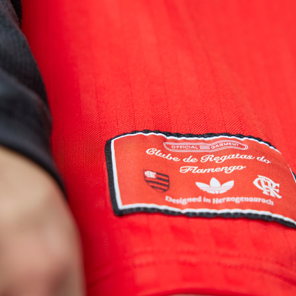 CAMISA ADIDAS ORIGINNALS FLAMENGO TERRACE ICONS 2025/26
